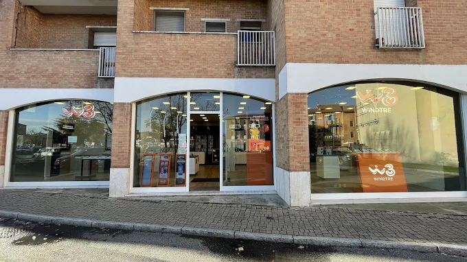 Il nostro WindTre Store